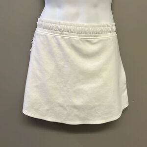 Old Navy Active Dynamic Fleece High Rise Cream A-line Skort w/ Pockets- XL